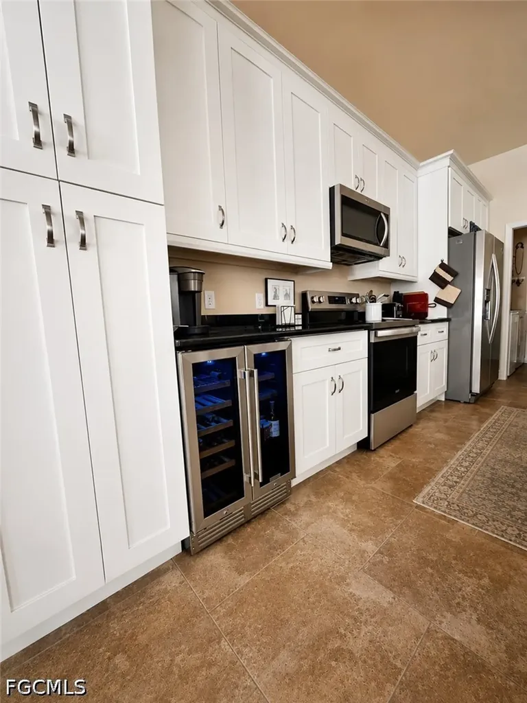 2552 SW 28th Avenue Cape Coral FL 33914
