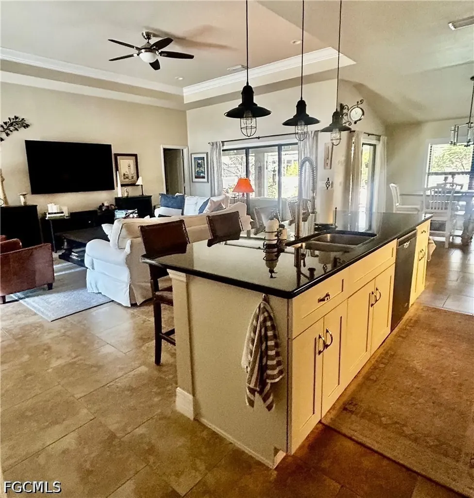 2552 SW 28th Avenue Cape Coral FL 33914