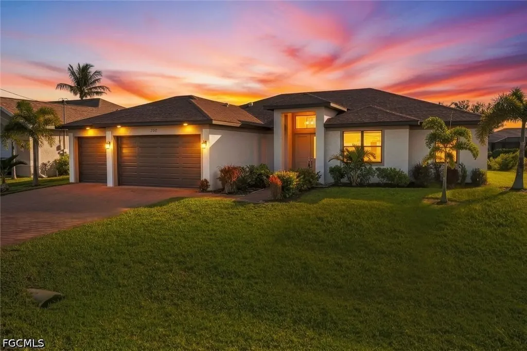2721 SW 11th Avenue Cape Coral FL 33914