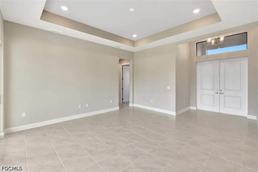 2721 SW 11th Avenue Cape Coral FL 33914