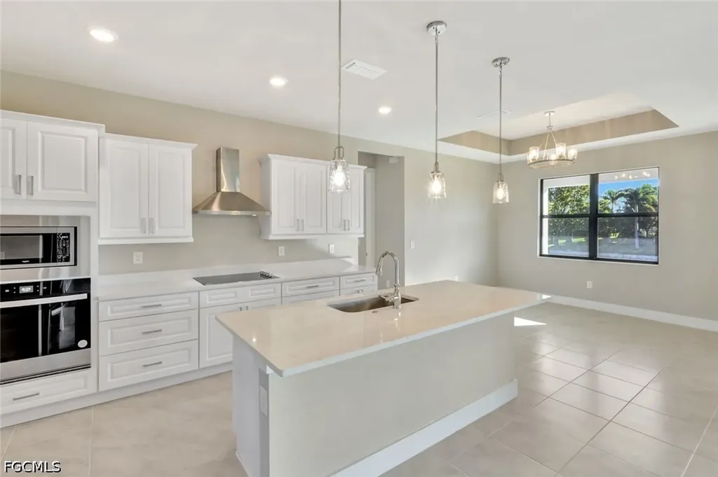 2721 SW 11th Avenue Cape Coral FL 33914