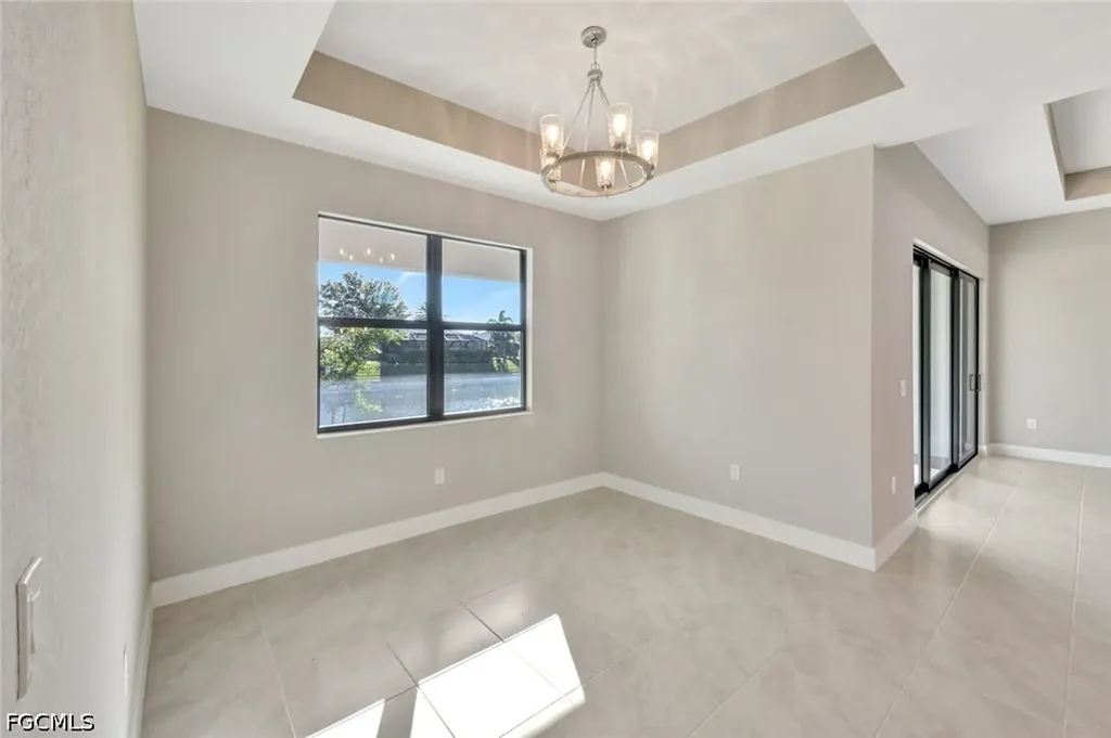 2721 SW 11th Avenue Cape Coral FL 33914