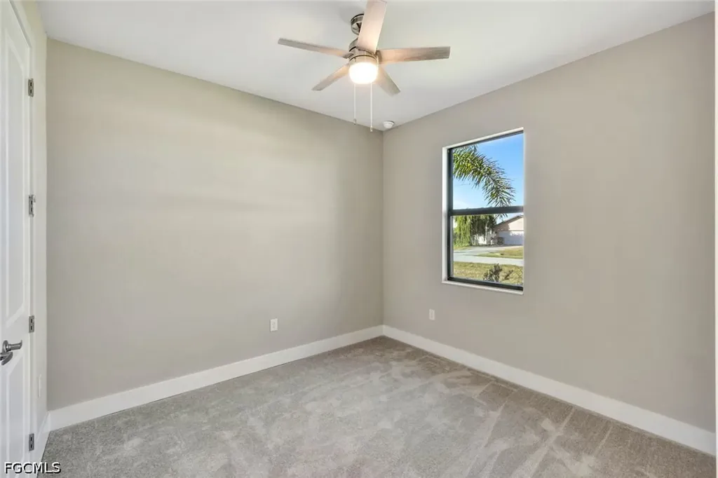 2721 SW 11th Avenue Cape Coral FL 33914