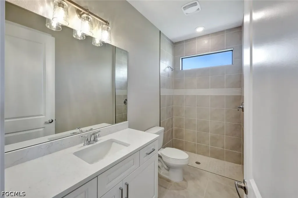 2721 SW 11th Avenue Cape Coral FL 33914