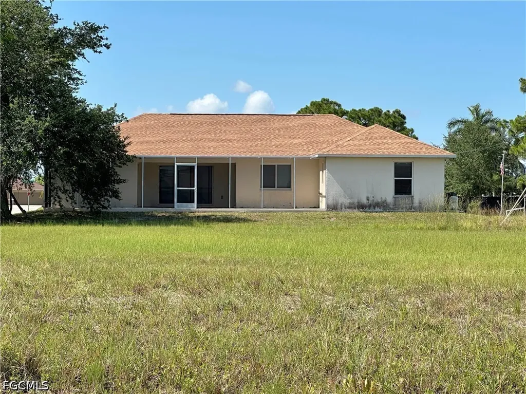 2701 NW 4th Terrace Cape Coral FL 33993