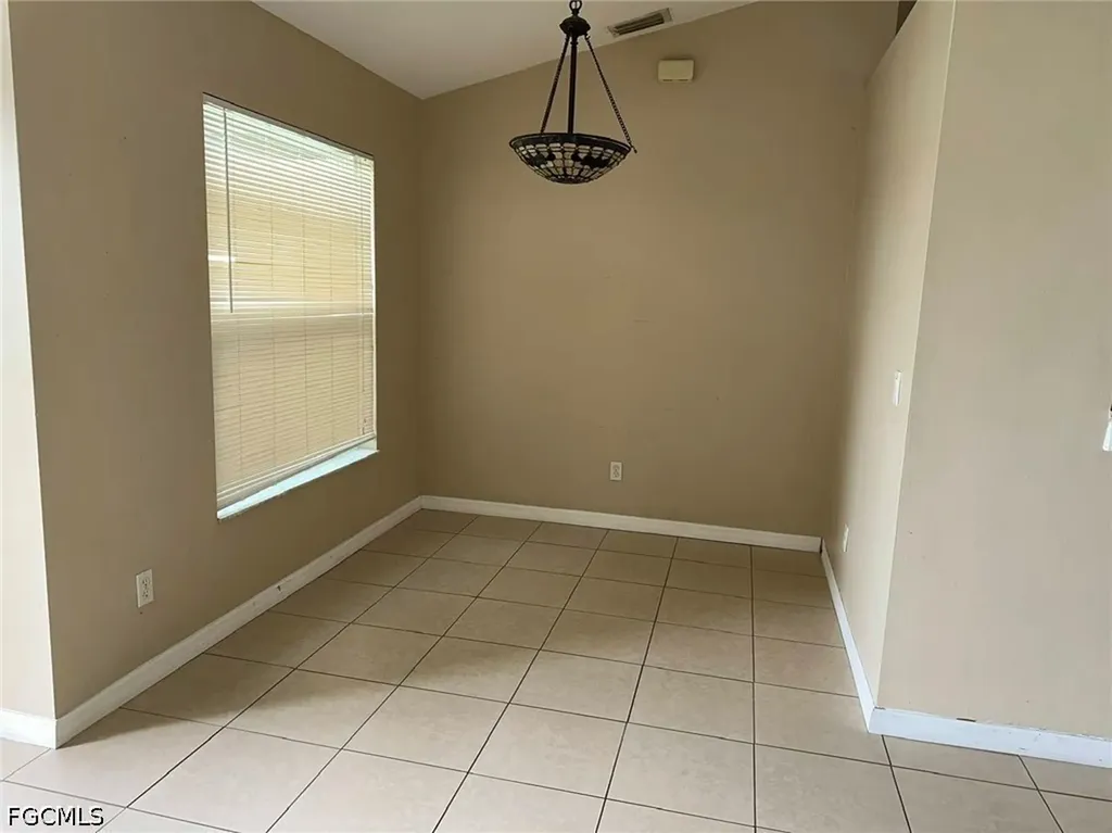 2701 NW 4th Terrace Cape Coral FL 33993
