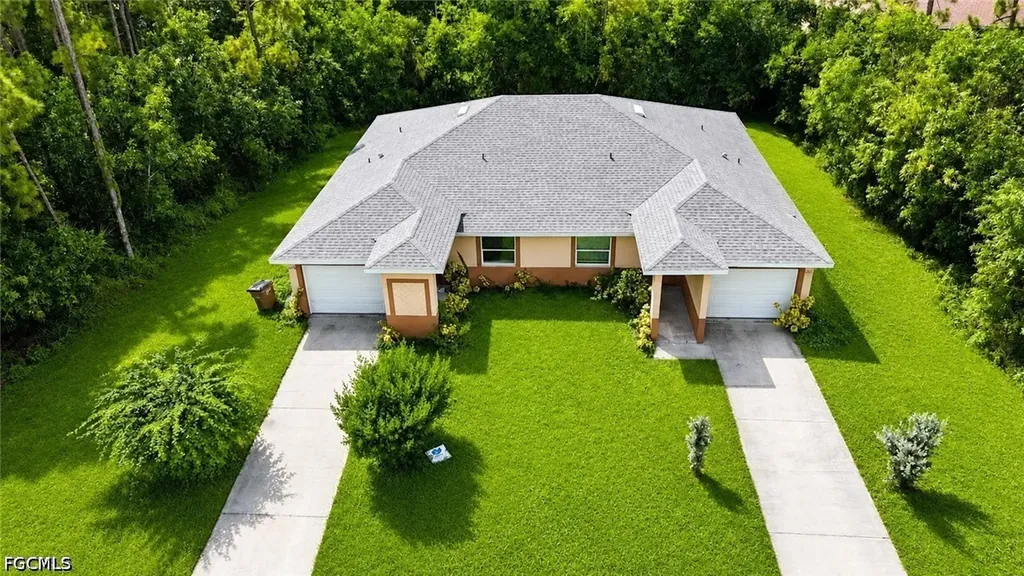 2426 Millie Avenue S Lehigh Acres FL 33973