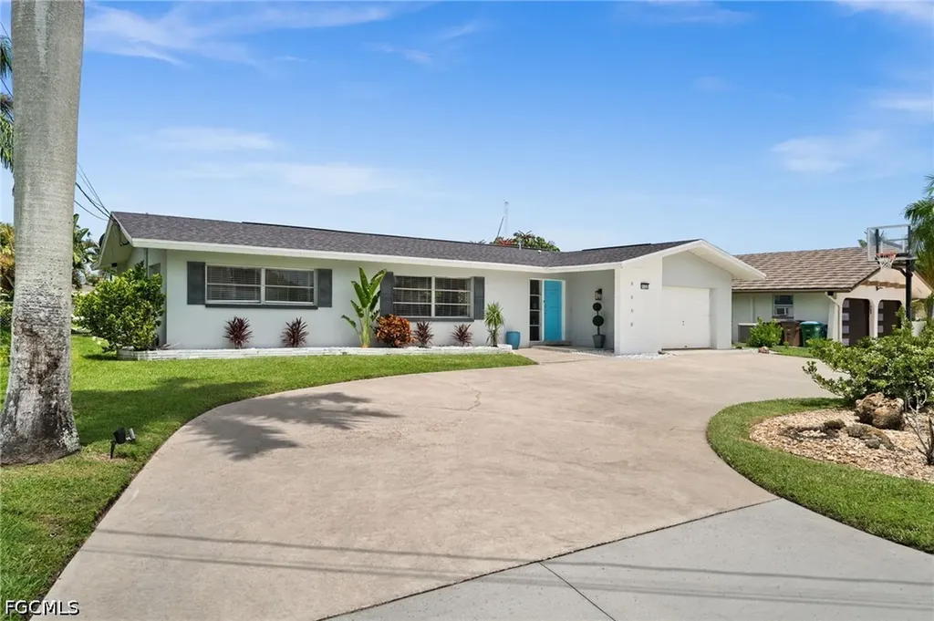 Cape Coral FL, 5122 SW 3rd Avenue