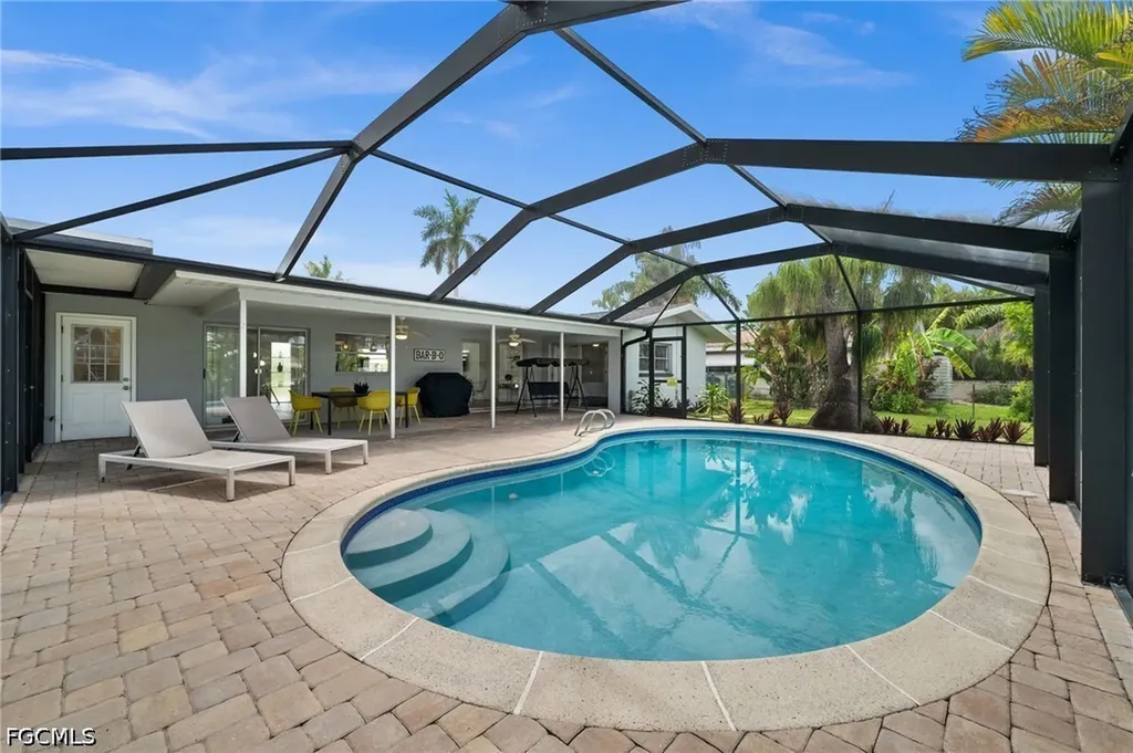 5122 SW 3rd Avenue Cape Coral FL 33914
