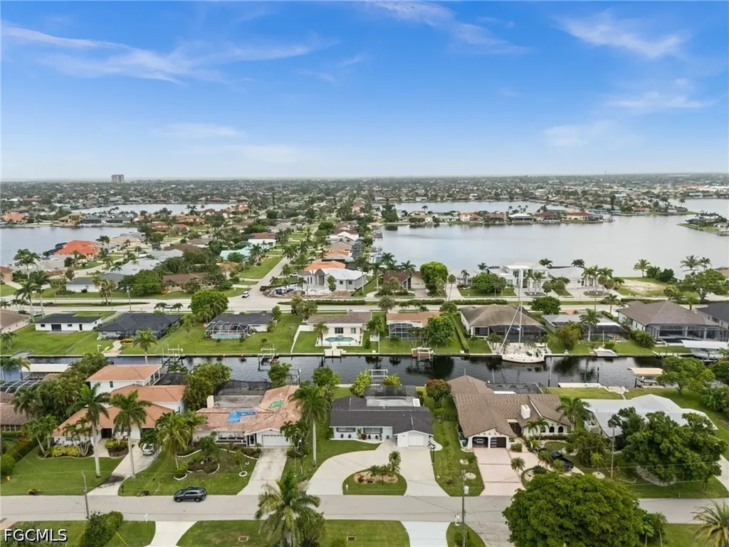 5122 SW 3rd Avenue Cape Coral FL 33914