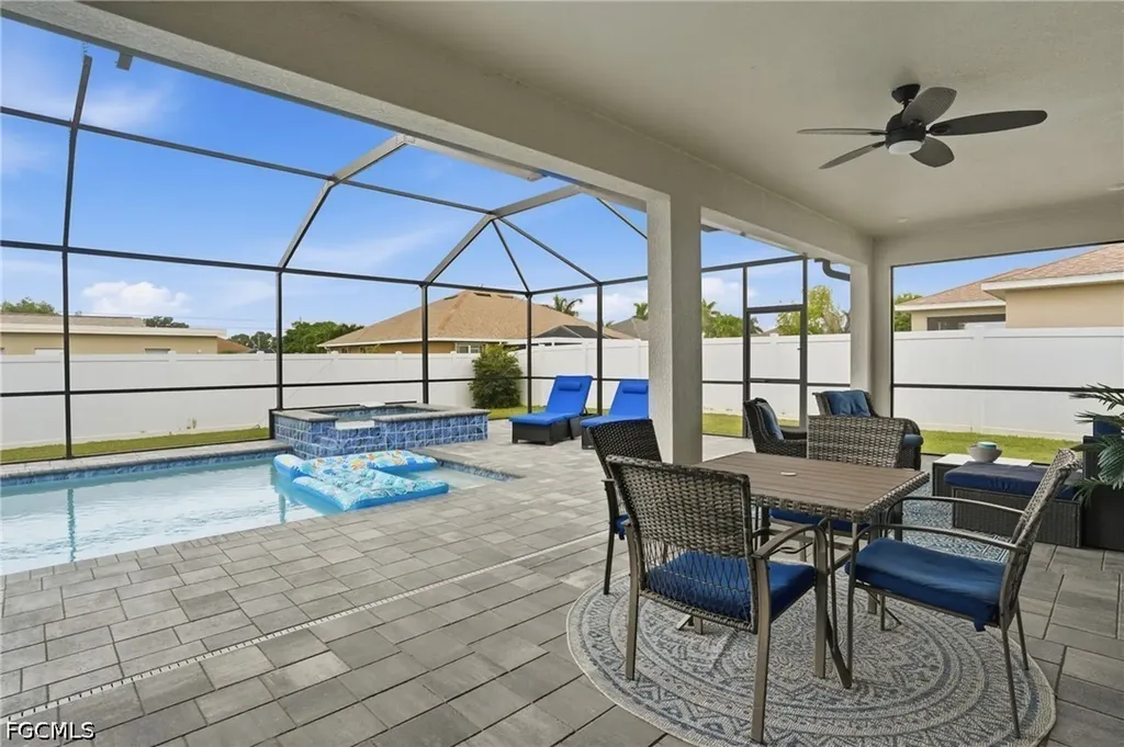 2704 SW 15th Avenue Cape Coral FL 33914