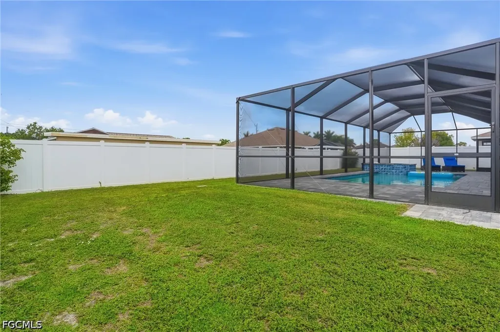 2704 SW 15th Avenue Cape Coral FL 33914