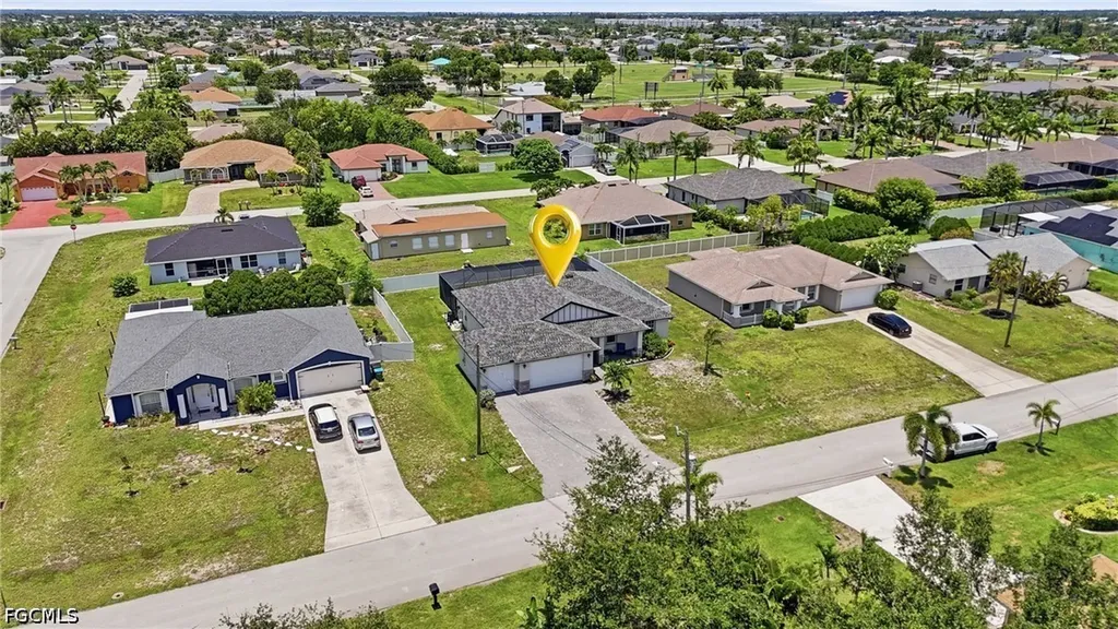 2704 SW 15th Avenue Cape Coral FL 33914