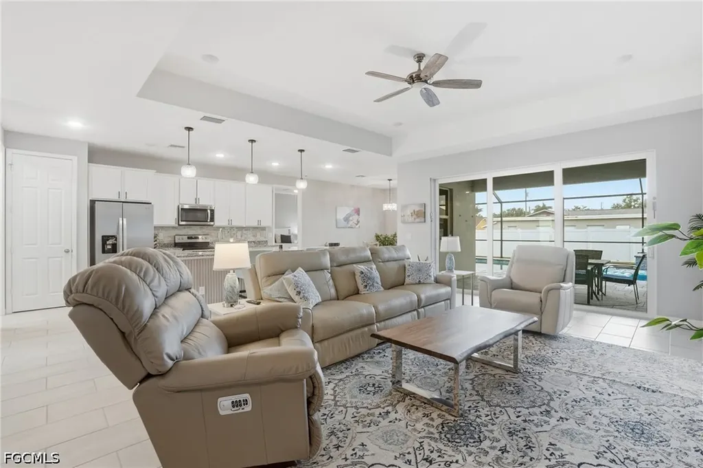 2704 SW 15th Avenue Cape Coral FL 33914