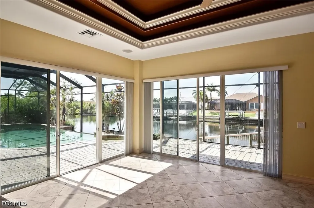 2808 SW 33rd Terrace Cape Coral FL 33914