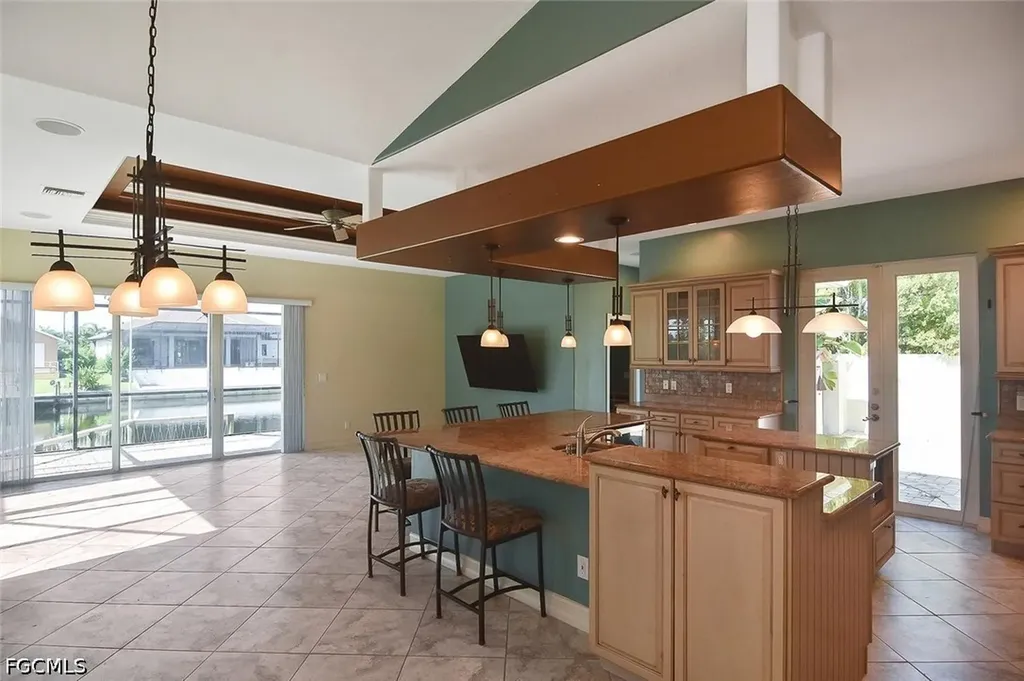 2808 SW 33rd Terrace Cape Coral FL 33914