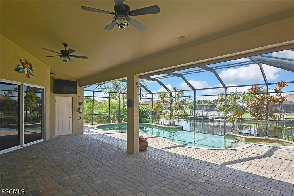 2808 SW 33rd Terrace Cape Coral FL 33914