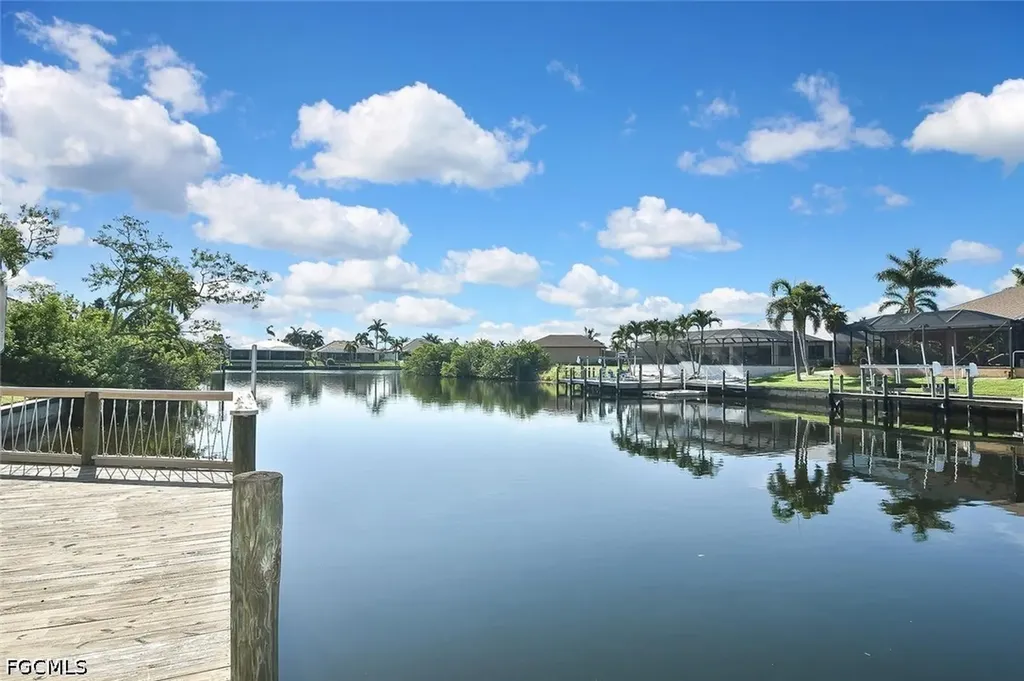 2808 SW 33rd Terrace Cape Coral FL 33914