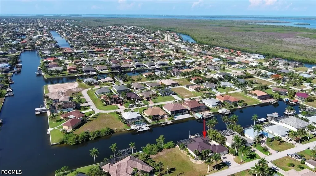 2808 SW 33rd Terrace Cape Coral FL 33914