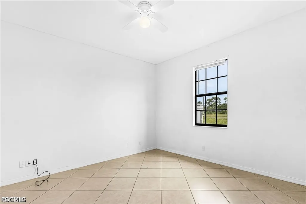 831 NW 30th Street Cape Coral FL 33993