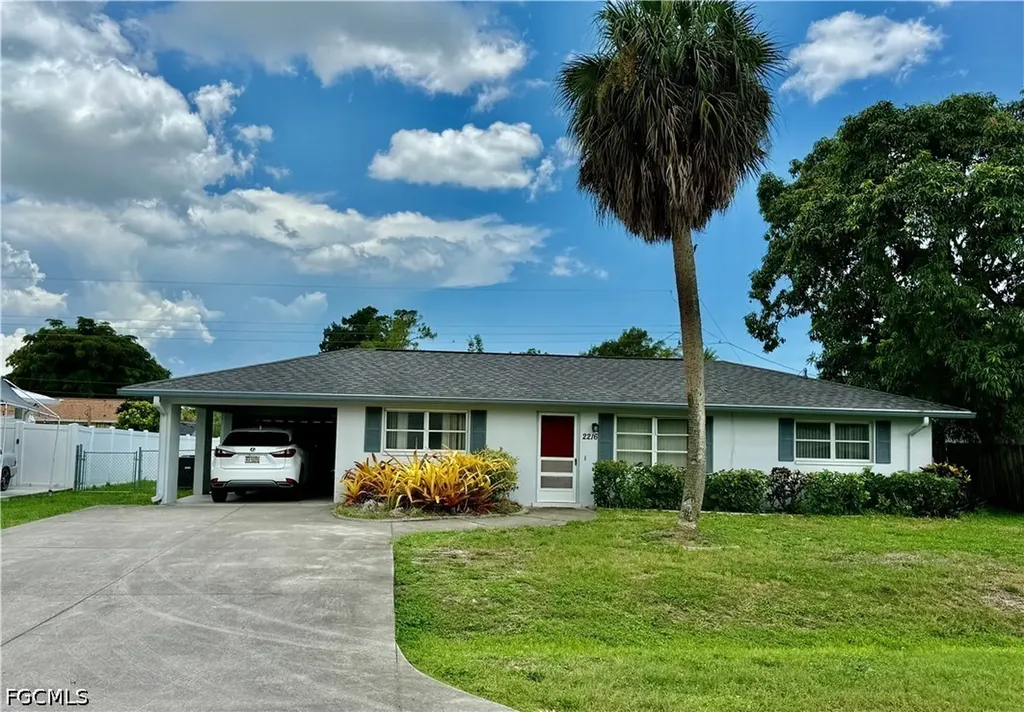 2216 Gorham Avenue Fort Myers FL 33907