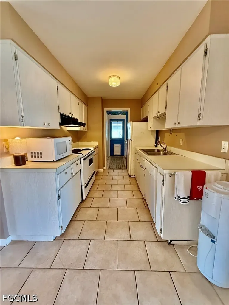 2216 Gorham Avenue Fort Myers FL 33907
