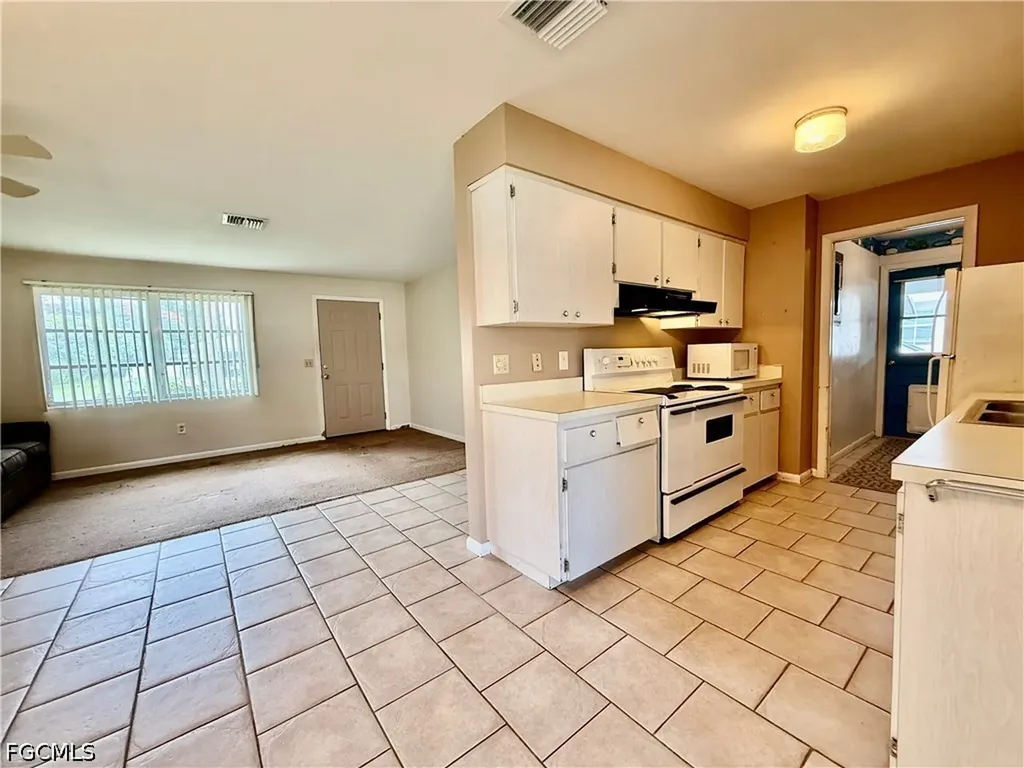 2216 Gorham Avenue Fort Myers FL 33907