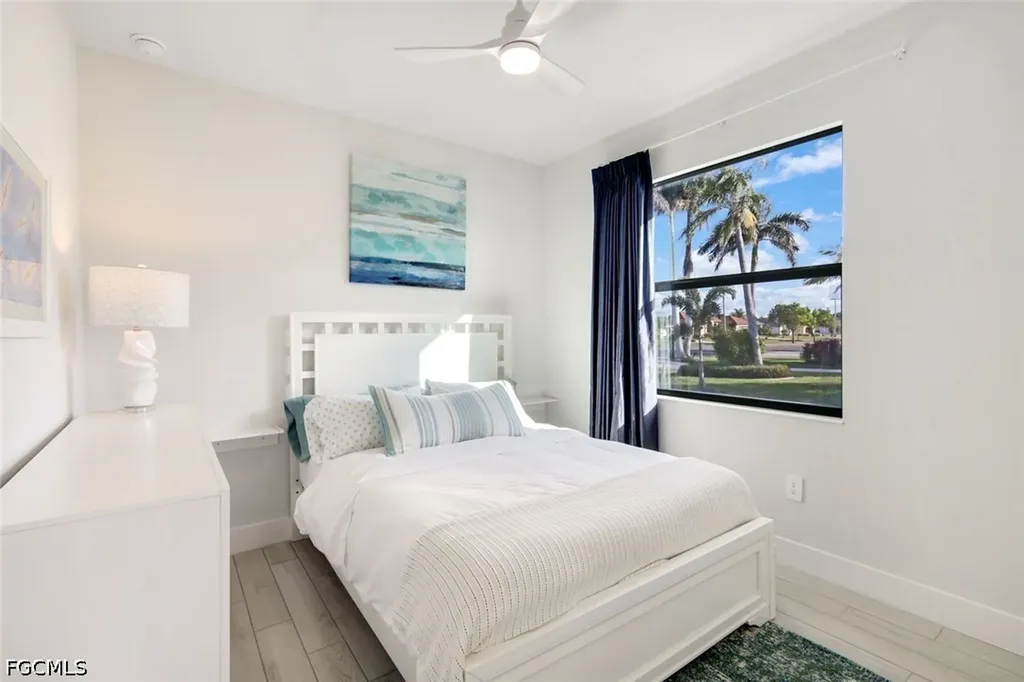 5244 Agualinda Boulevard Cape Coral FL 33914