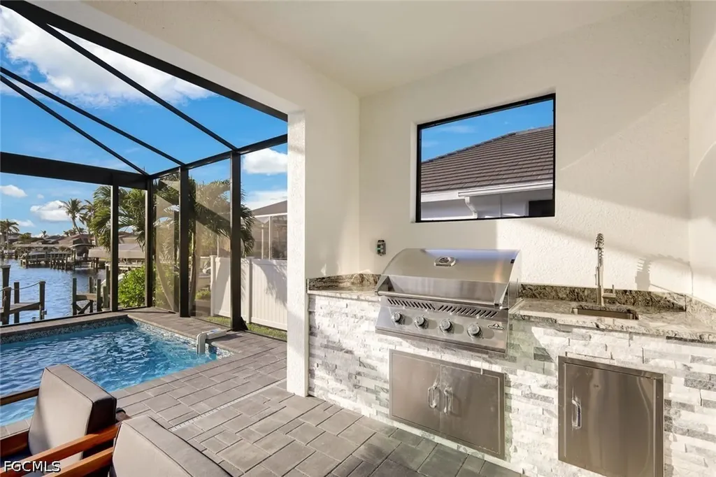 5244 Agualinda Boulevard Cape Coral FL 33914