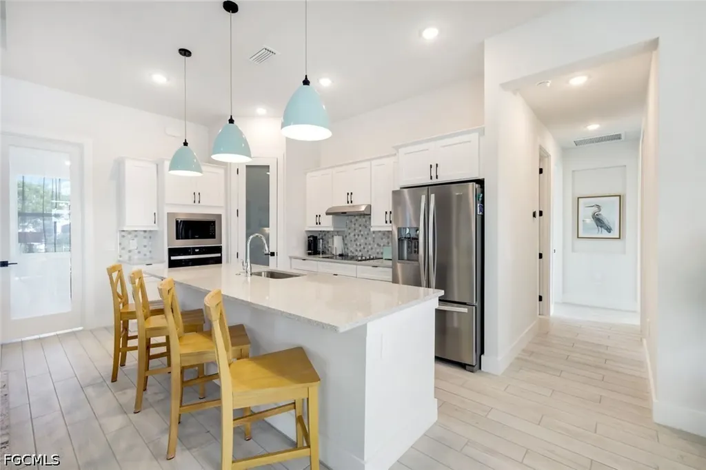 5244 Agualinda Boulevard Cape Coral FL 33914