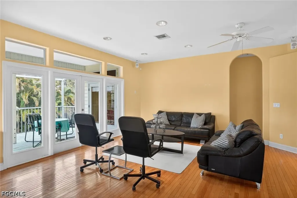 14941 Center Street Fort Myers FL 33905