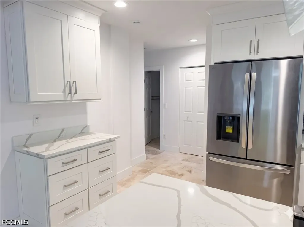 209 Kingston Drive Fort Myers FL 33905