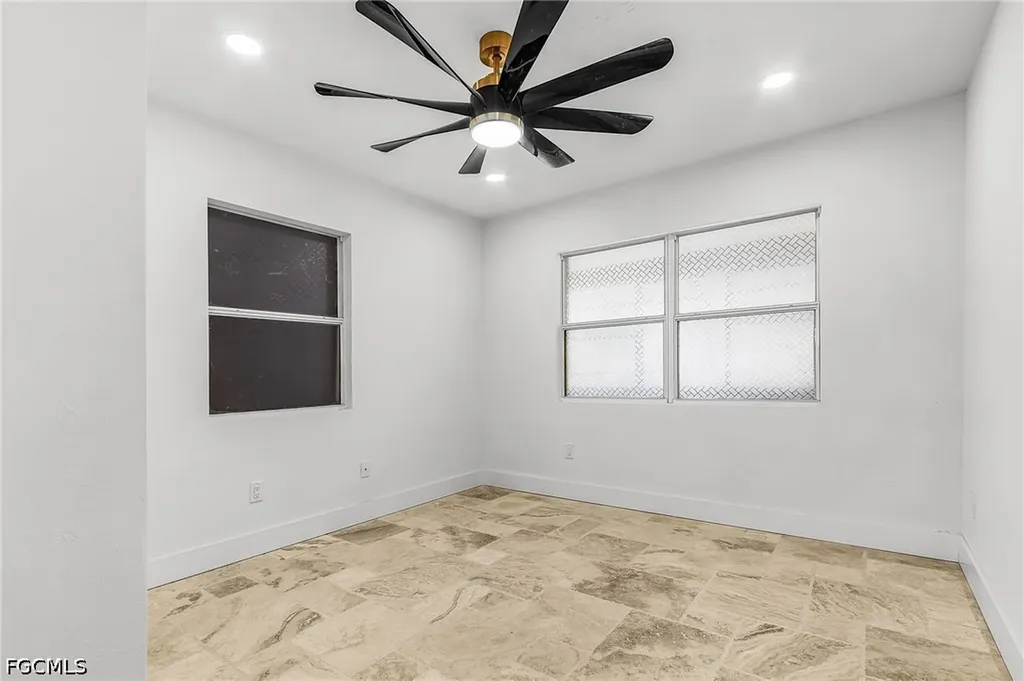 209 Kingston Drive Fort Myers FL 33905