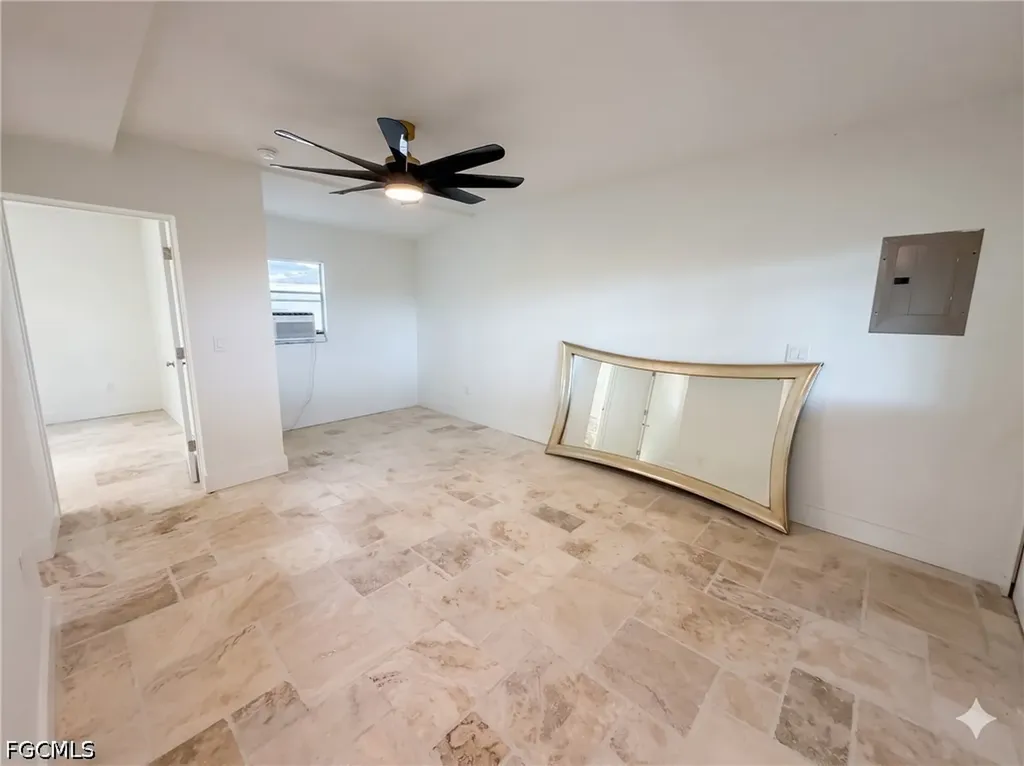 209 Kingston Drive Fort Myers FL 33905