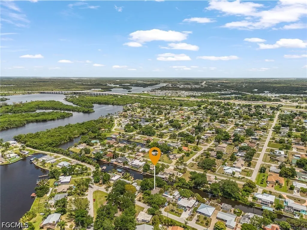 209 Kingston Drive Fort Myers FL 33905