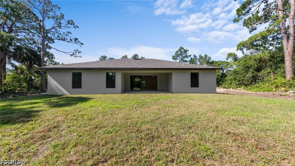 1051 Sentinela Boulevard Lehigh Acres FL 33974