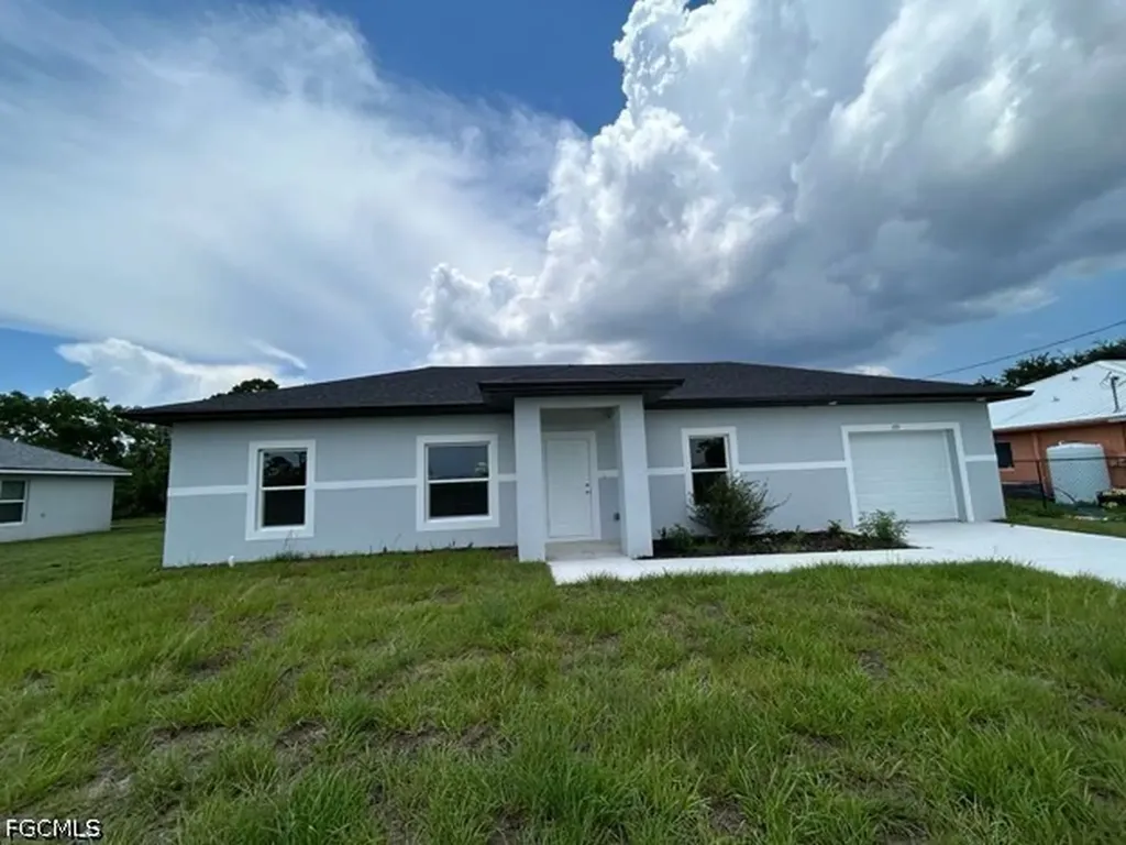 1701 NE 44th Terrace Cape Coral FL 33909
