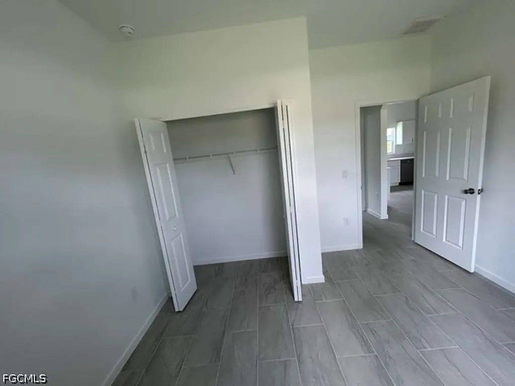 1701 NE 44th Terrace Cape Coral FL 33909