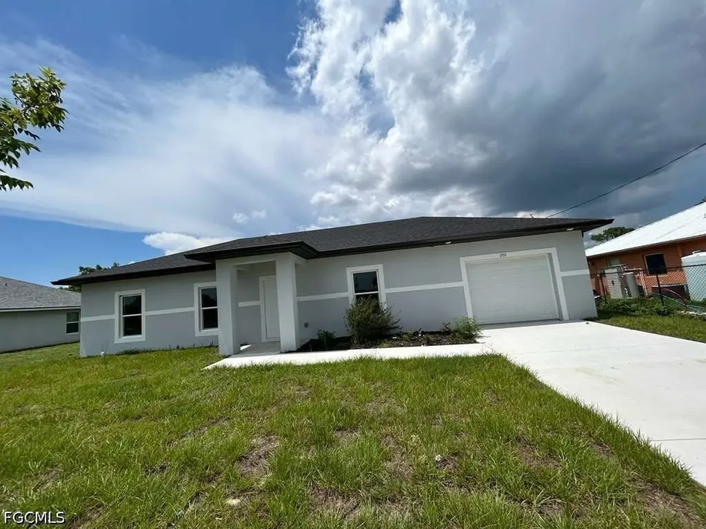 1701 NE 44th Terrace Cape Coral FL 33909