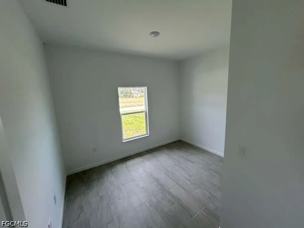 1701 NE 44th Terrace Cape Coral FL 33909