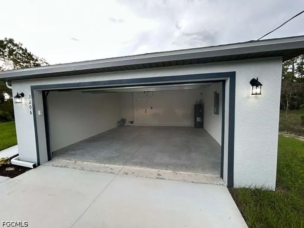 3206 55th Street W Lehigh Acres FL 33971