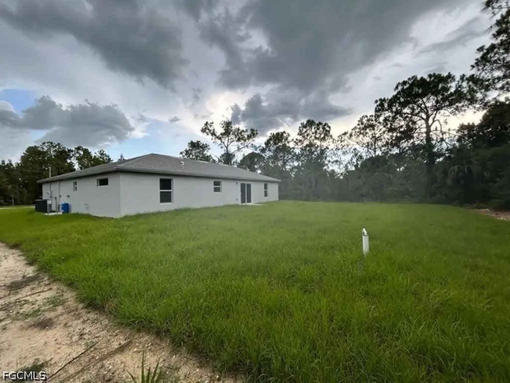 3206 55th Street W Lehigh Acres FL 33971