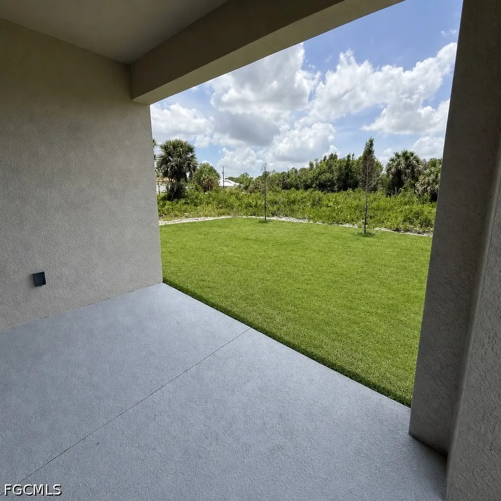 3607 62nd Street W Lehigh Acres FL 33971