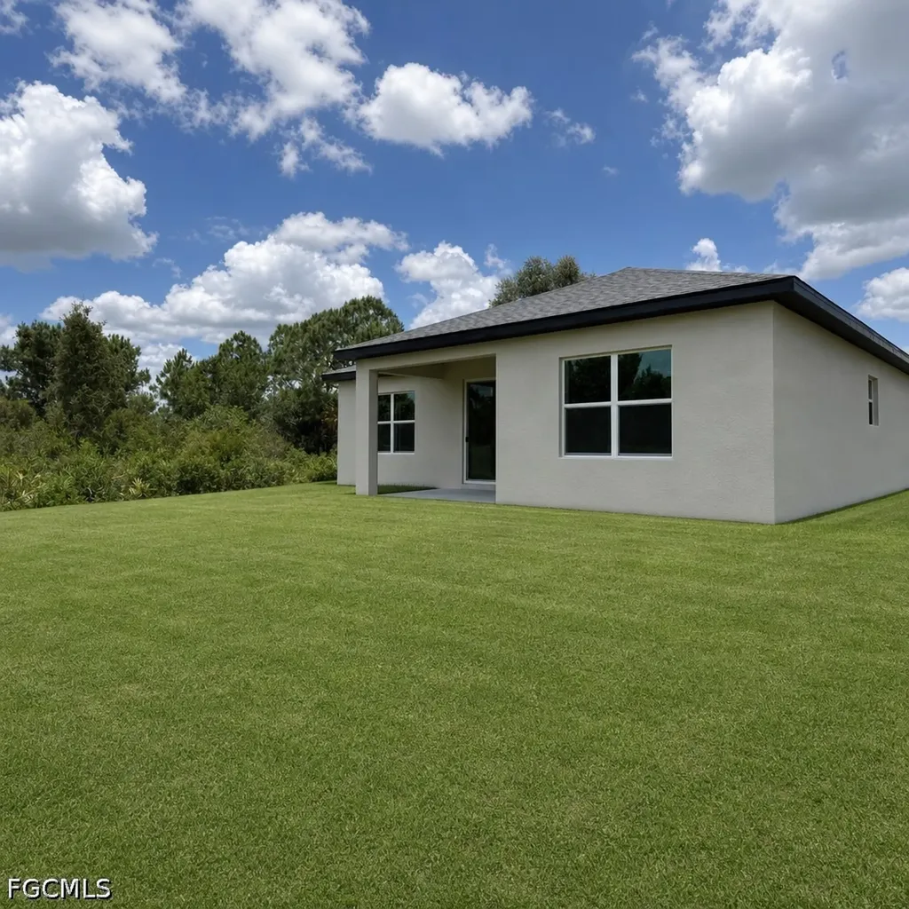 3607 62nd Street W Lehigh Acres FL 33971