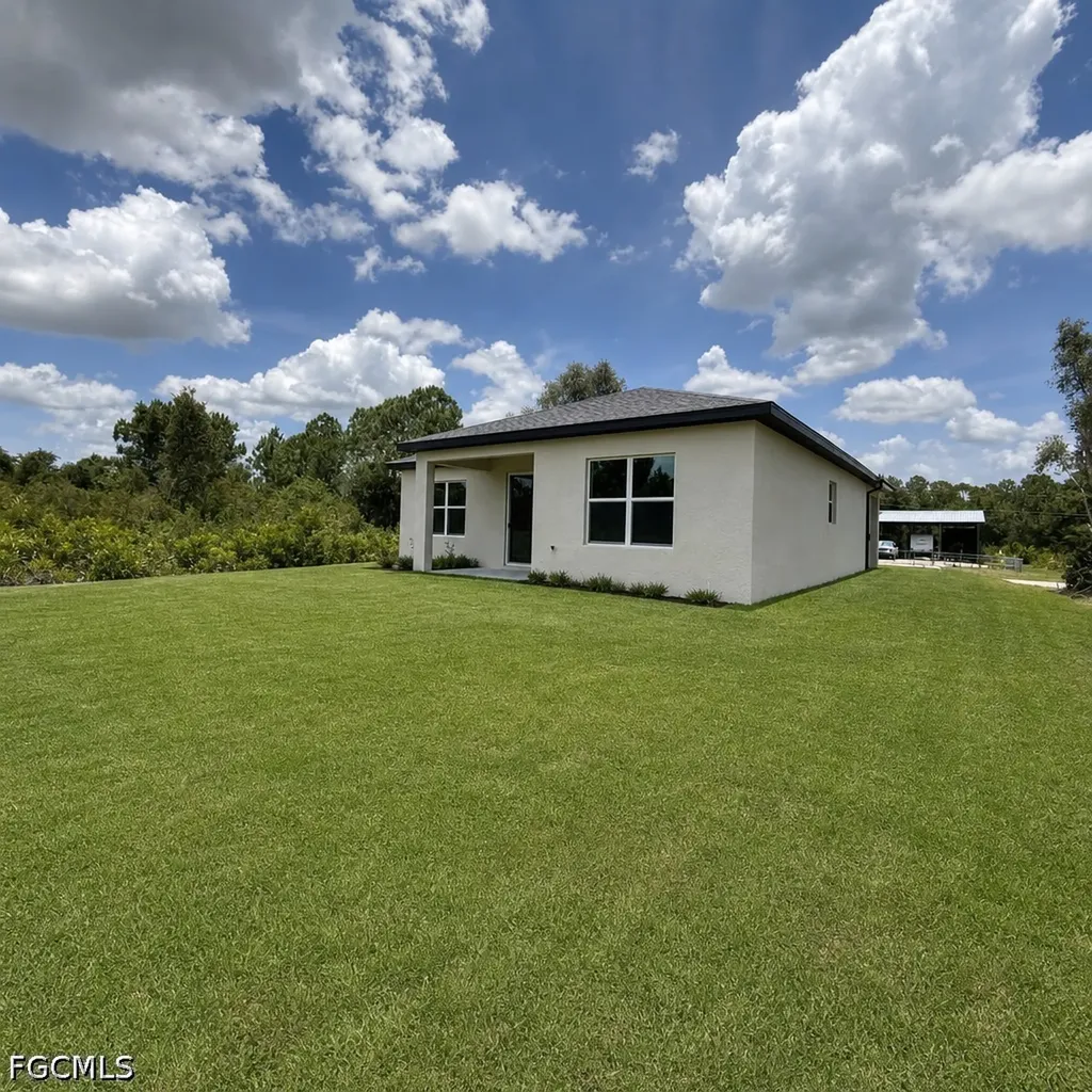 3607 62nd Street W Lehigh Acres FL 33971
