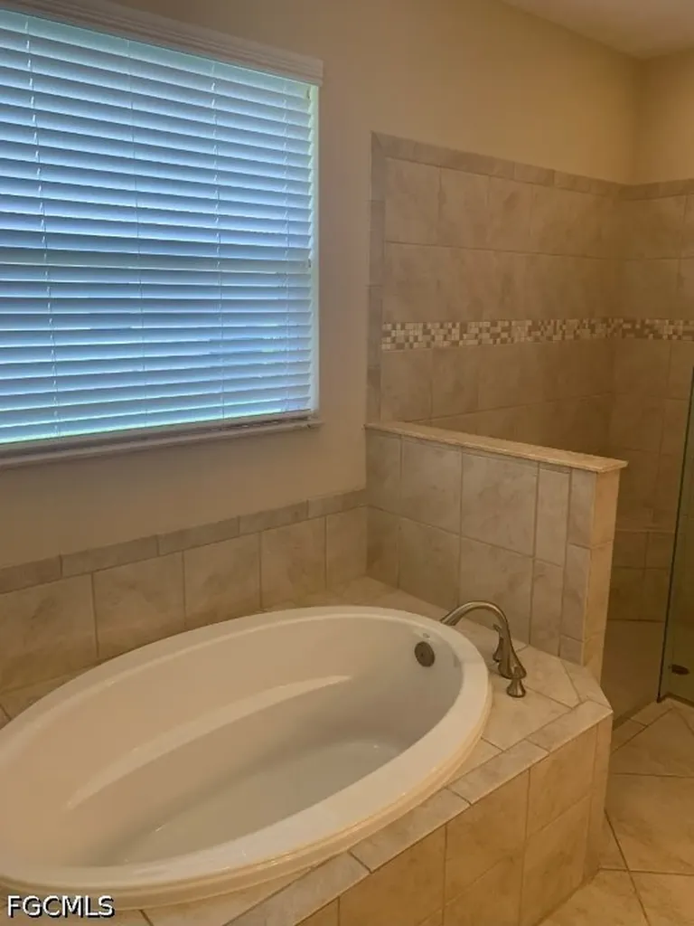 13390 Seaside Harbour Drive North Fort Myers FL 33903