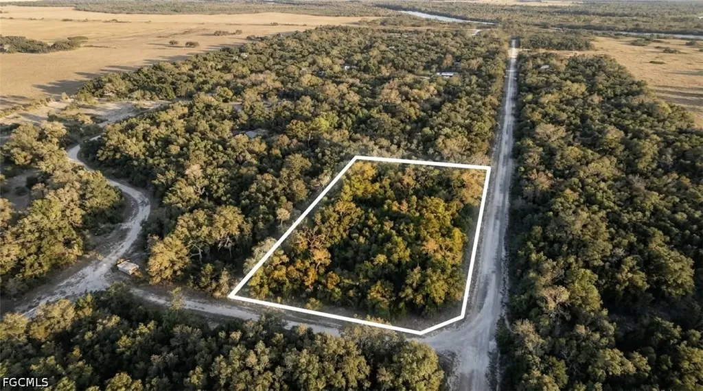 SE Quail Drive Branford FL 32008
