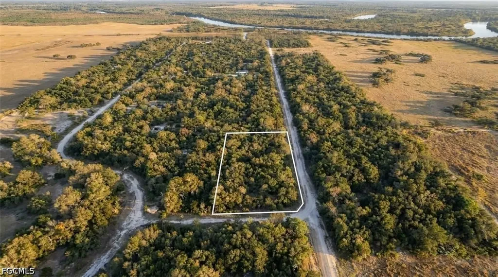 SE Quail Drive Branford FL 32008