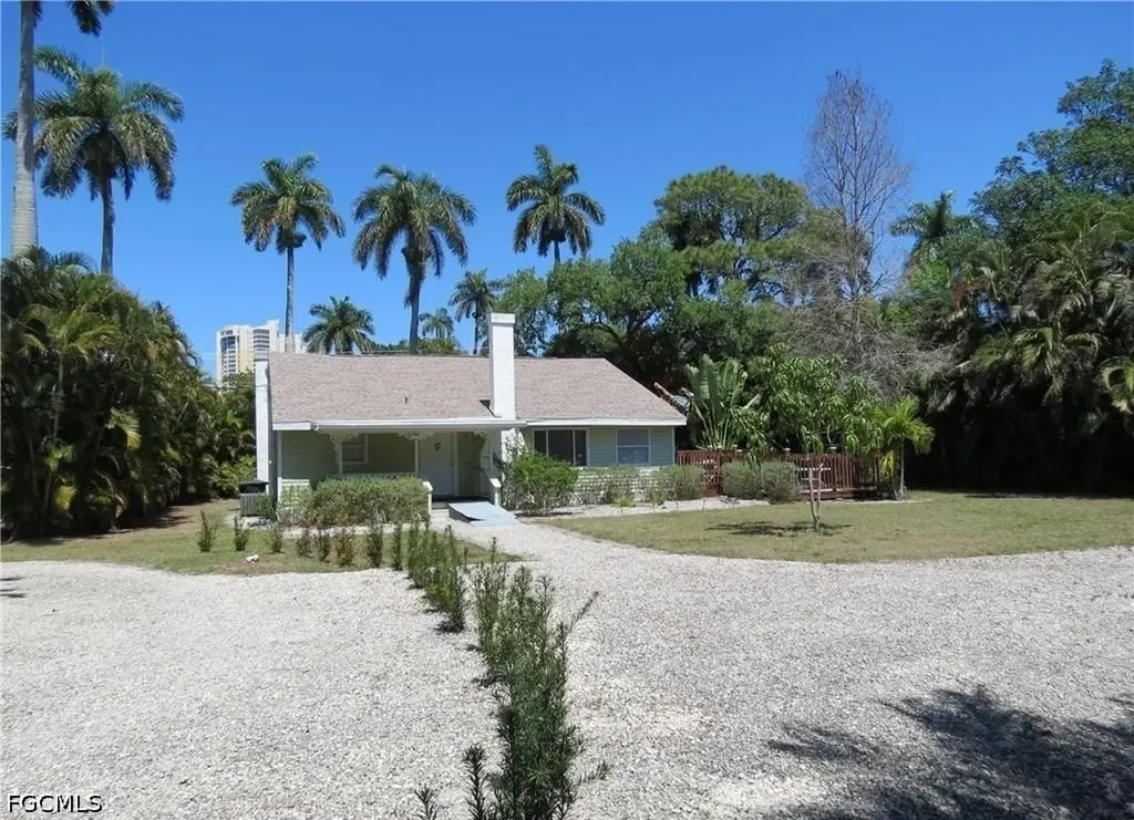 2704 2nd Street Fort Myers FL 33916