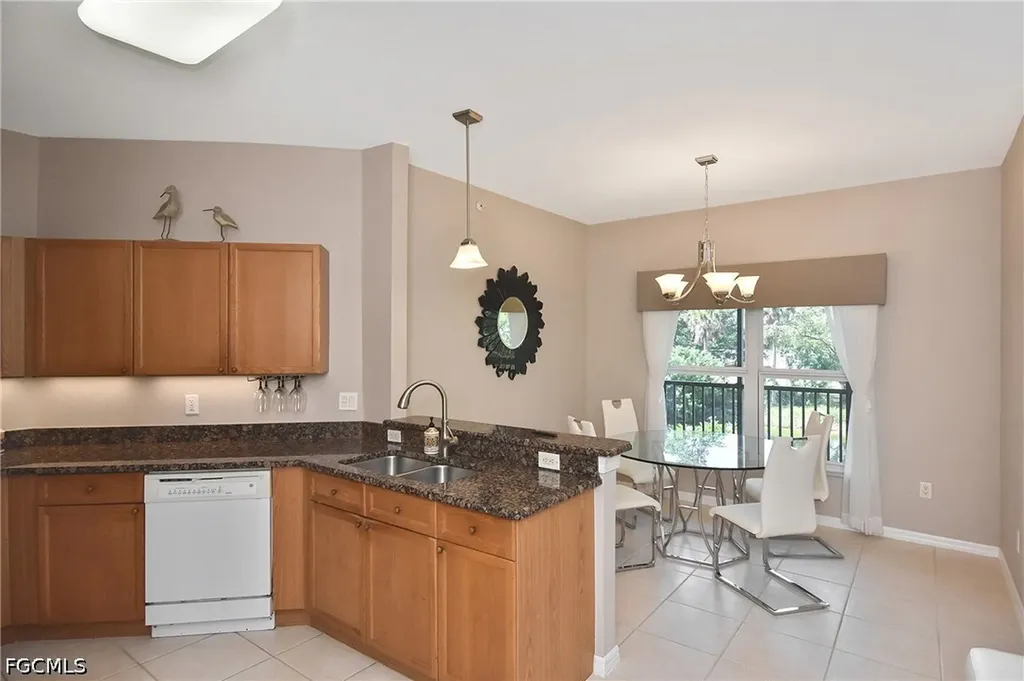 10021 Lake Cove Drive Fort Myers FL 33908